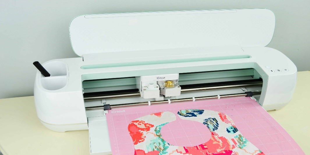 Cricut Maker machine example.jpg